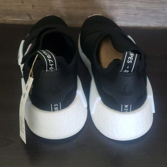 New Adidas NMD R1 Laceless Velcro Black Running Sneakers - Picture 5 of 9
